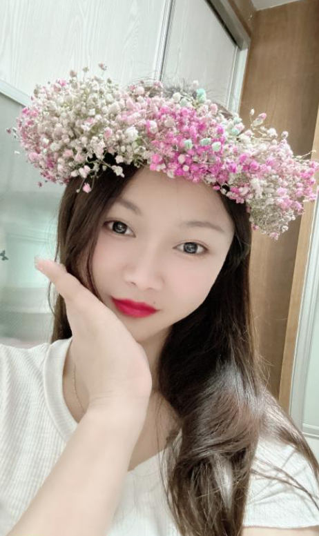 漂亮热情妹子
